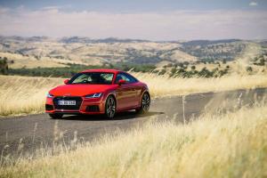 Audi TT Coupe 2.0 TFSI Quattro S-Line 2015 года  (AU)